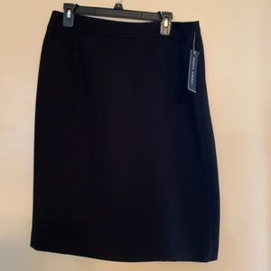 Isabella DeMARCO Size 14 Black Skirt